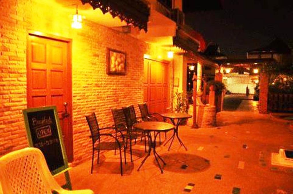 Md House Hotel Chiang Mai Exterior photo